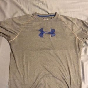 Under armour shirt